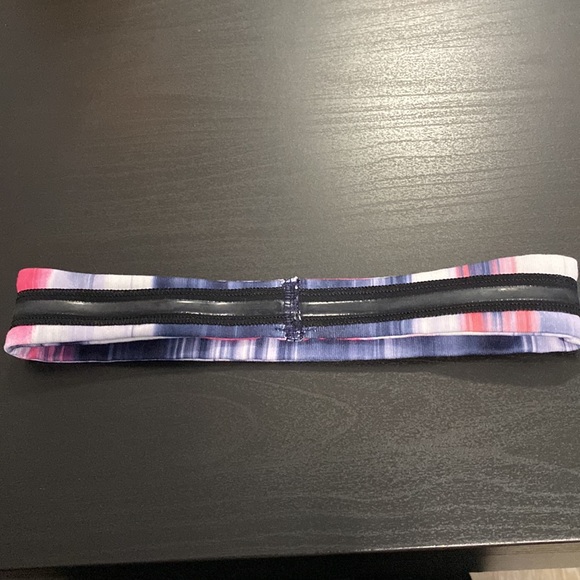 Lululemon headband - Picture 3 of 5